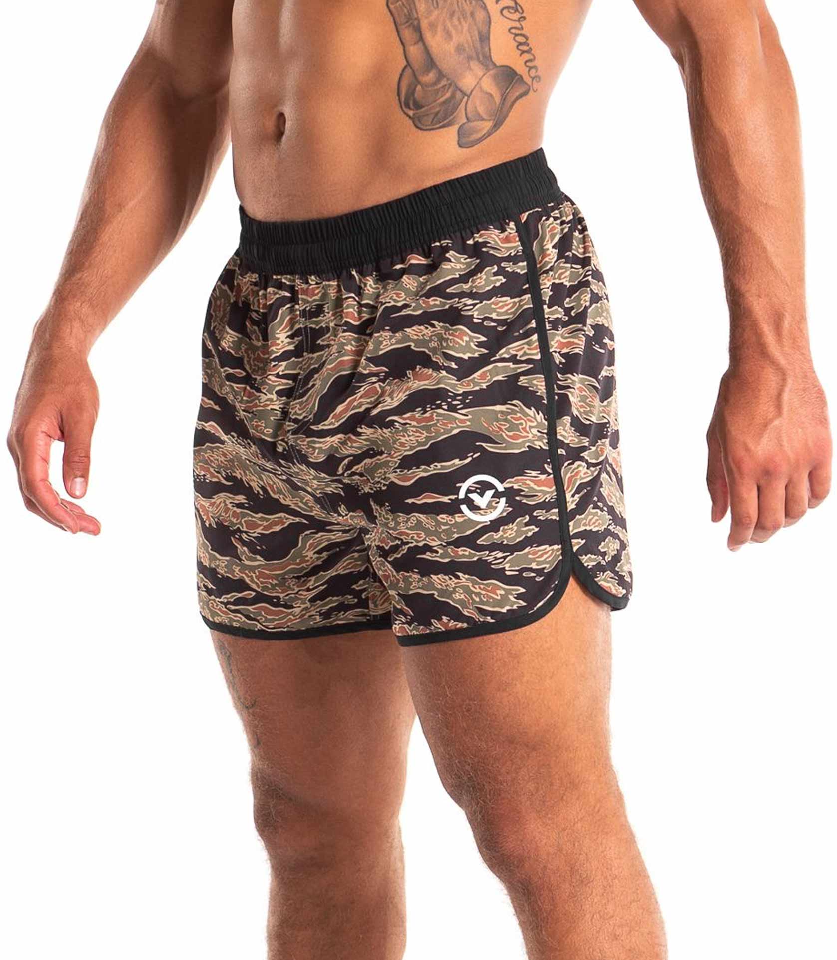 #color_Jungle Camo/White