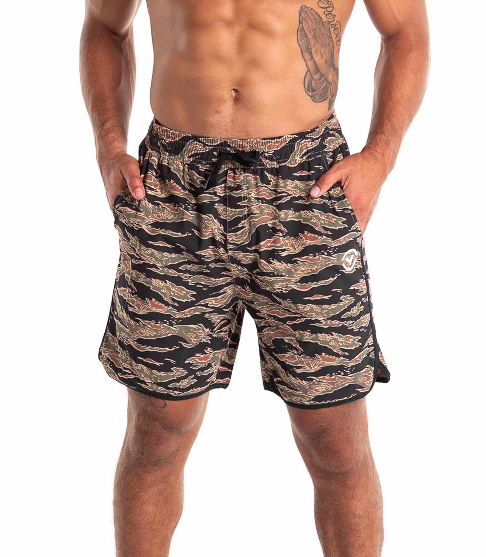 #color_Jungle Camo/White