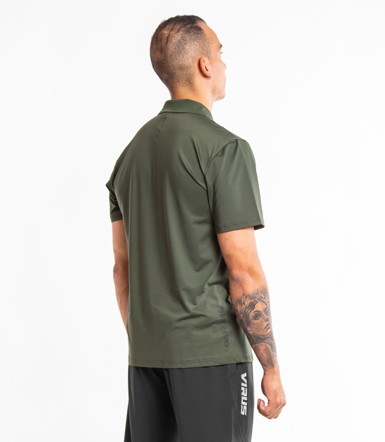 #color_Kombu Green/Black