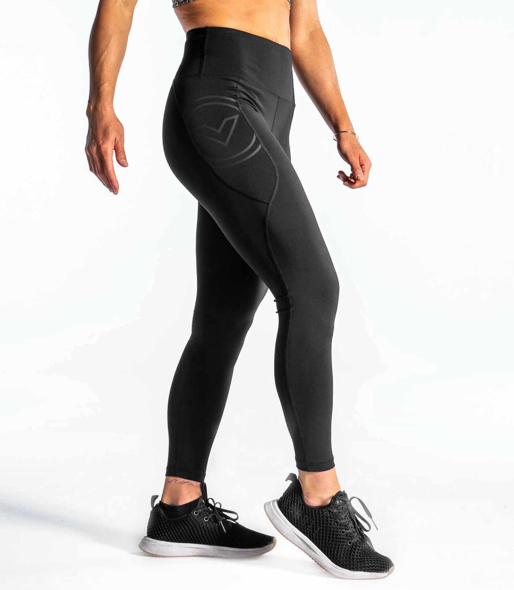 Dare to be great.  Women's Eau7 Bioceramic Compression Tech Pant